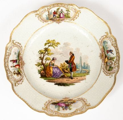 (153) ASSIETTE EN PORCELAINE DE MEISSEN REPRÉSENTA