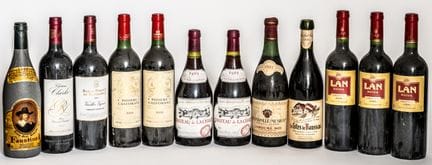 12 瓶葡萄酒
品种和年份各异。（见图）