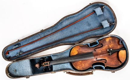 VIOLON PORTANT L'ÉTIQUETTE DE JOHANN GOTTFRIED PFR
