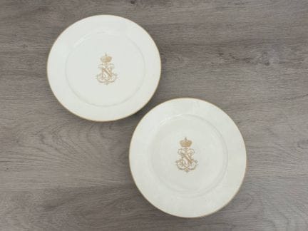 SEVRES, Kaiserliche Manufaktur – Paar Porzellantel