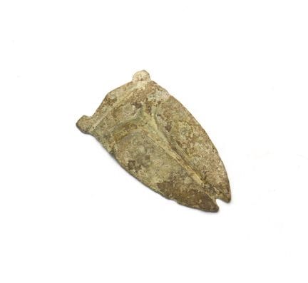 Una cigarra de jade de estilo arcaico. Una cigarra