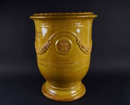 ANDUZE, Poterie de la Madeleine. 
Garden vase. 
Te