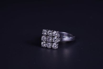18K white gold (750) checkerboard ring, set with n