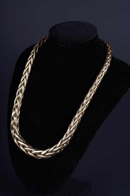 18K yellow gold (750) necklace with a "wheat ear" 
