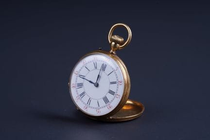 Auguste FOURGEAUD, in Nîmes. 
18K yellow gold (750