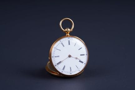 18K yellow gold (750) pocket watch.
The case is gu