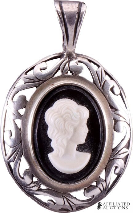 Camée noir et blanc sur argent sterling .925 Jezla