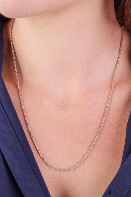 Collier à chaîne torsadée de 21 pouces, en or blan