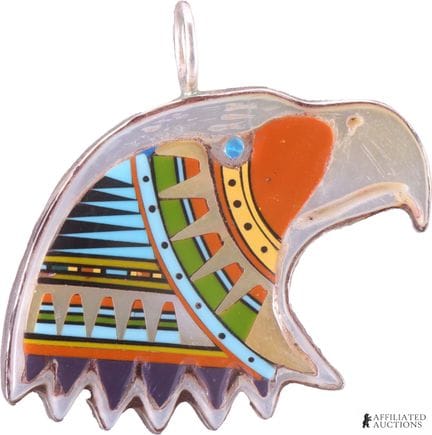 Pendentif « Aigle » en micro-mosaïque du Sud-Ouest