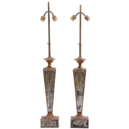 PAIRE DE LAMPES DE TABLE EN BOIS DORÉ ET À MIROIR 