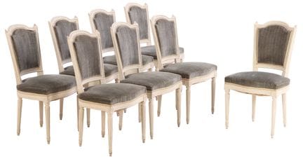 HUIT CHAISES DE SALLE À MANGER FRANÇAISES DE STYLE