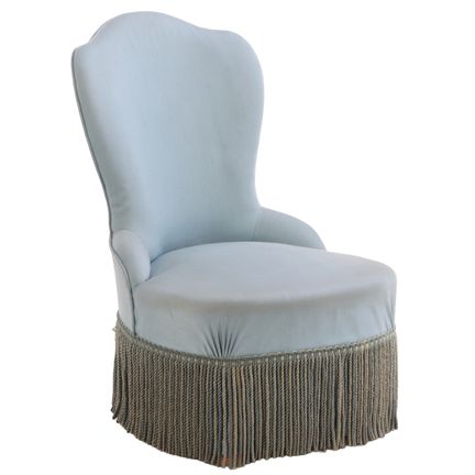 FAUTEUIL FRANÇAIS DE TYPE « SLIPPER » AVEC FRANGES