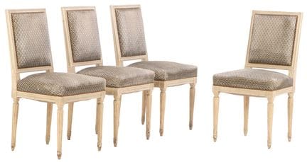 QUATRE CHAISES DE SALLE À MANGER DE STYLE LOUIS XV