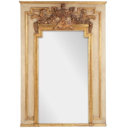 GRAND MIROIR DE STYLE LOUIS XV EN BOIS PEINT, DORÉ