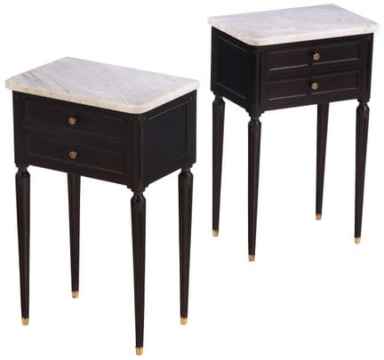 PAIRE DE TABLES DE CHEVET DE STYLE DIRECTOIRE FRAN