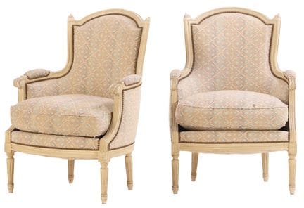 PAIRE DE FAUTEUILS BERGÈRE DE STYLE LOUIS XVI FRAN