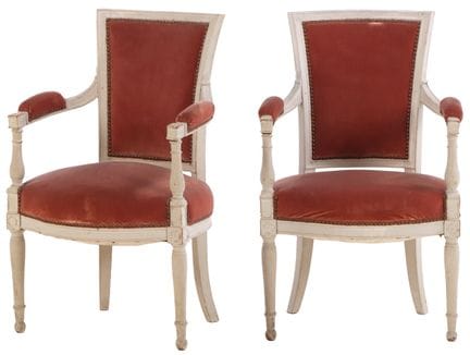 PAIRE DE FAUTEUILS FRANÇAIS DU DIRECTOIRE À ACCOUD