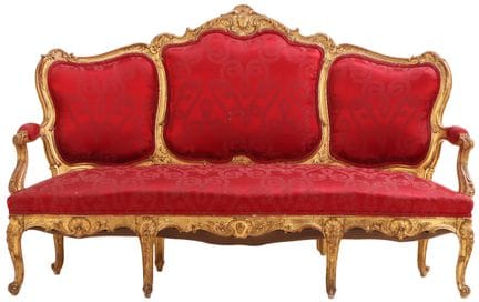 CANAPÉ FRANÇAIS EN BOIS SCULPTÉ ET DORÉ, VERS 1880