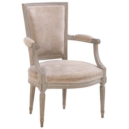 FAUTEUIL À ACCOUDOIRS OUVERTS PEINT À LA FRANÇAISE