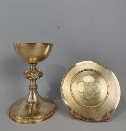 CALICE et sa PATENE en vermeil de style roman, le 