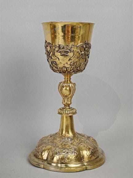 CALICE en vermeil de style baroque, la base chanto