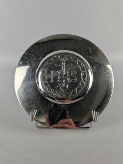 PATENE en vermeil et argent à décor gravé de l'IHS