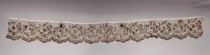 Aube made of tulle, richly embroidered with gold t
