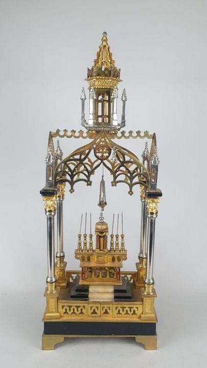 KAPELLE in Verkleinerung aus Bronze, vergoldetem M