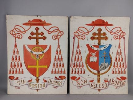 Set aus zwei kirchlichen Wappenentwürfen aus einer