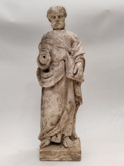 SAN APOSTOLO. Scultura da appoggio in pietra calca