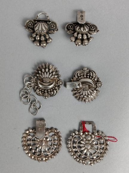 Bonito conjunto de 3 pares de BROCHES de plata par