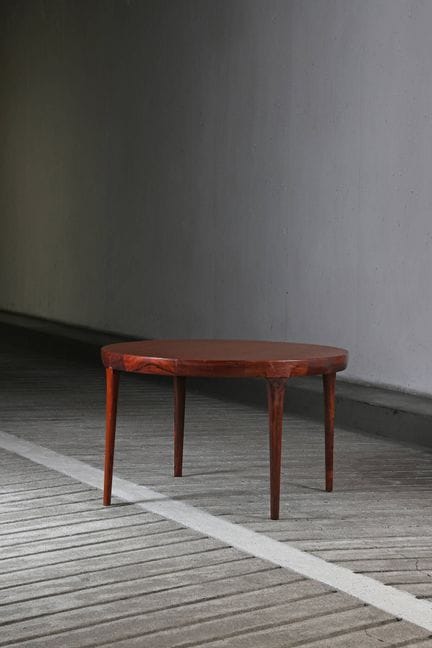 ARNE VODDER (1926-2009)
Mesa de comedor de palisan