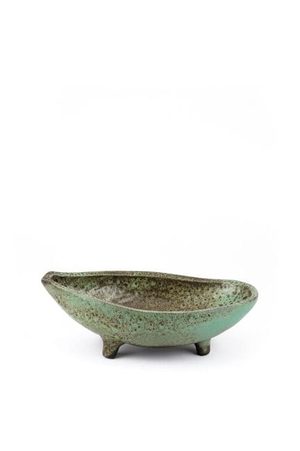 MADOURA
大型动物造型碗，约1960年，置于四足底座上
绿色和棕色釉面陶瓷试作件。
底部印有“