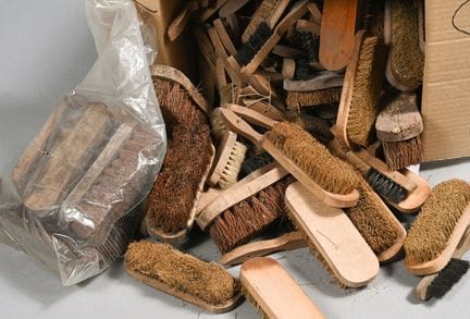 FRANCE. Brosses militaires, 3 modèles, lot importa