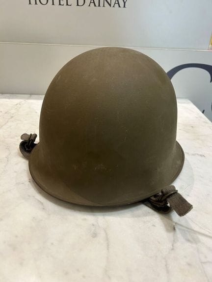 FRANCE. Casque modèle 156 parachutiste, «Carpentie