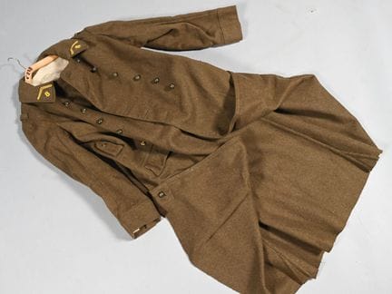 FRANCE. CAVALERIE d'Afrique. Manteau kaki troupe, 