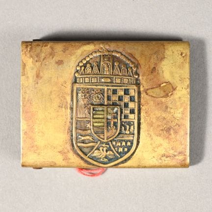 HONGRIE. Plaque de ceinturon, tout laiton à motif 