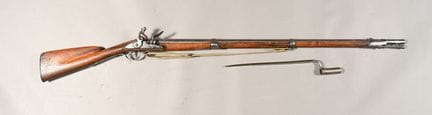 FRANCE. Fusil à silex d'officier, platine décorée 