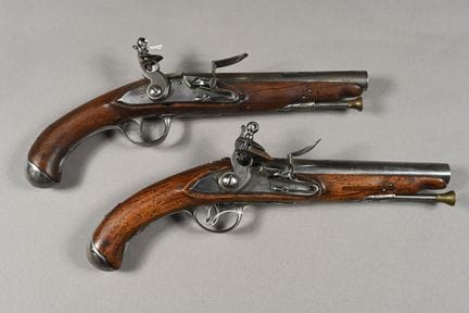 FRANCE. Paire de pistolets de cavalerie 1763, de f