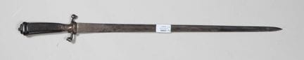 Couteau de chasse, pognée corne striée, garde en S