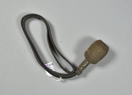 Dragonne de sabre, officier allemand, cuir noir à 