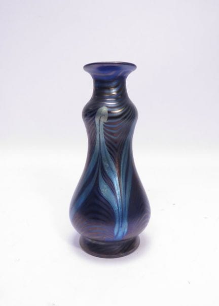 Johann LOETZ (1880-1940). Très élégant vase solifl