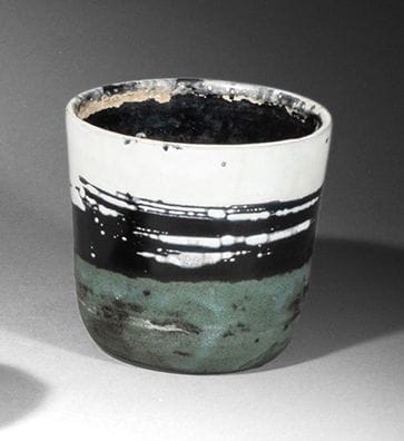 Livia GORKA (1925-2011)
Jarrón tubular de cerámica