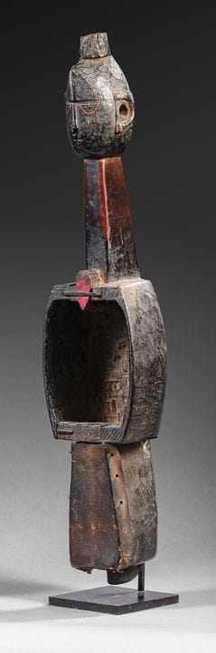 INDIEN
Dhodro banam (Sarangi), aus geschnitztem Ho