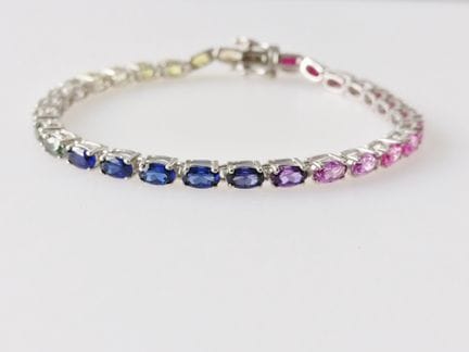 Bracelet
9.90ct Bracelet

Metal: 925 Silver
Weight
