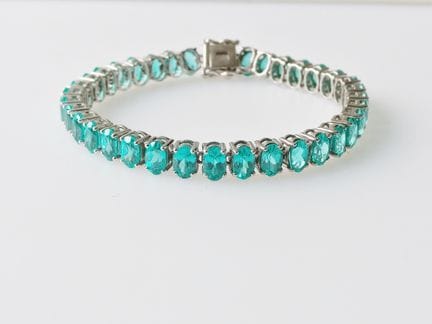 Bracelet
30.15ct Bracelet

Metal: 925 Silver
Weigh