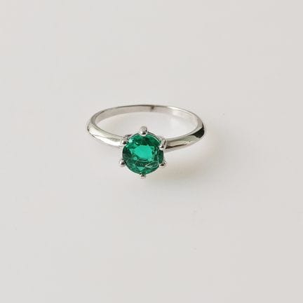 Ring
1.31ct Ring

Metal: 925 Silver
Weight: 2.13 g