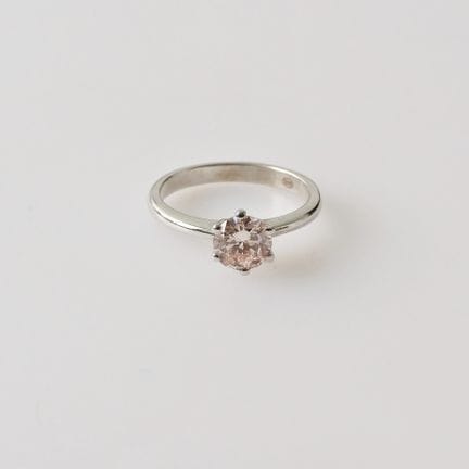 Ring
1.05ct Ring

Metal: 925 Silver
Weight: 2.71 g