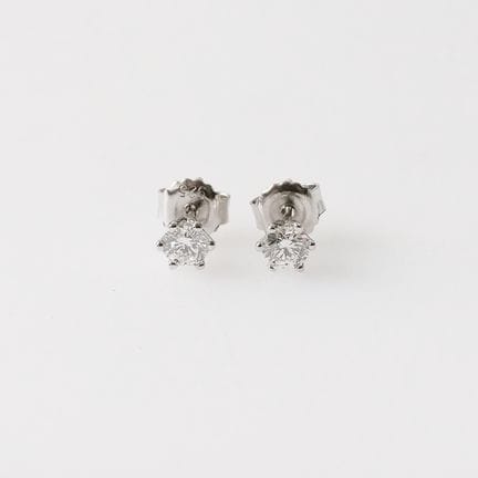 Earrings
0.51ct Earrings

Metal: 925 Silver
Weight