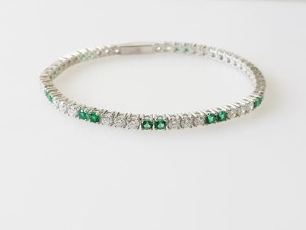 Bracelet
5.18ct Bracelet

Metal: 925 Silver
Weight